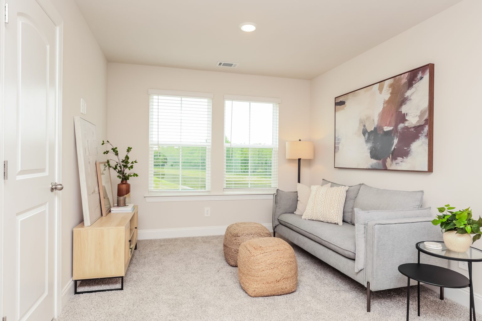 014-photo-bedroom-13781646