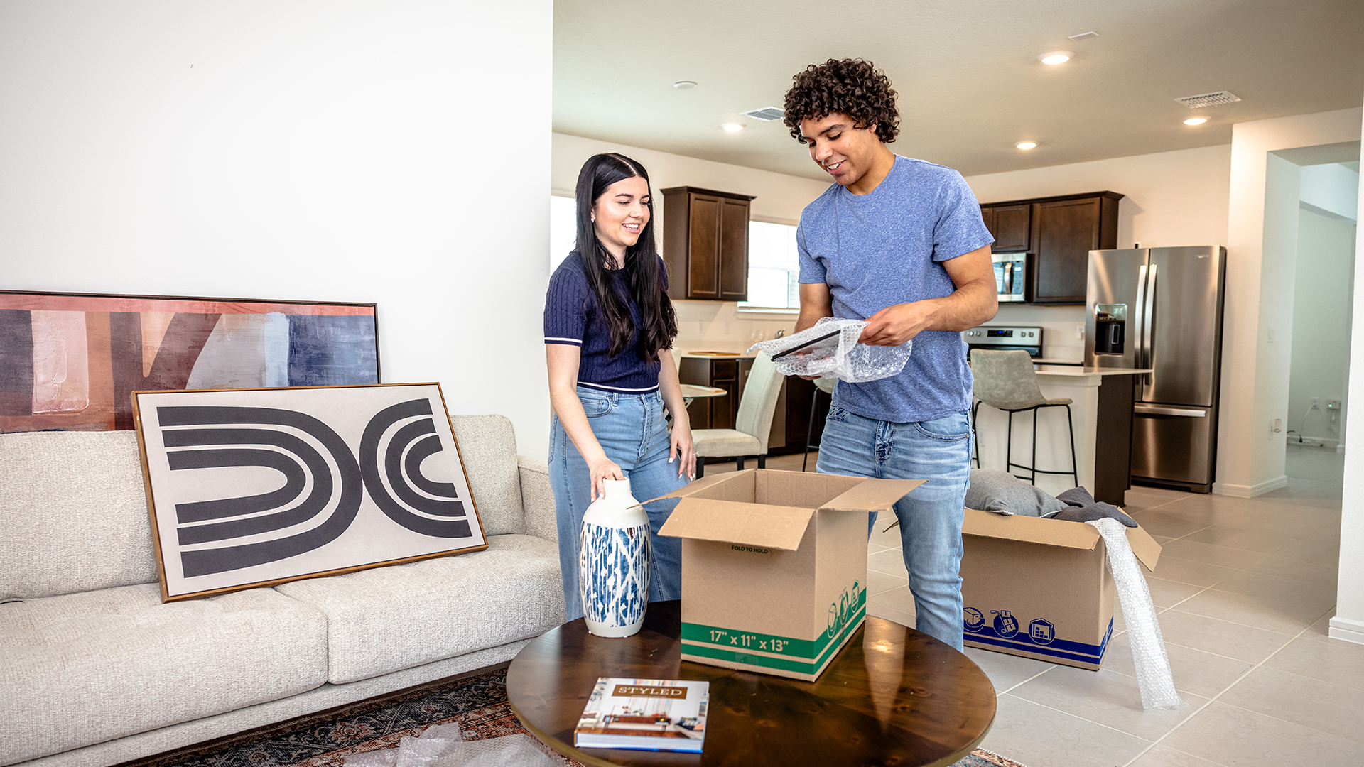 Tohoqua_Movingin_HeroBanner