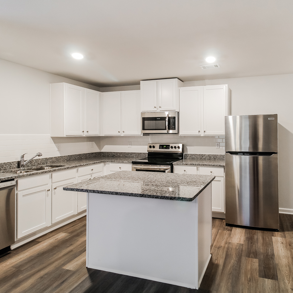 Hanley Mill_Home Features_Kitchen Island