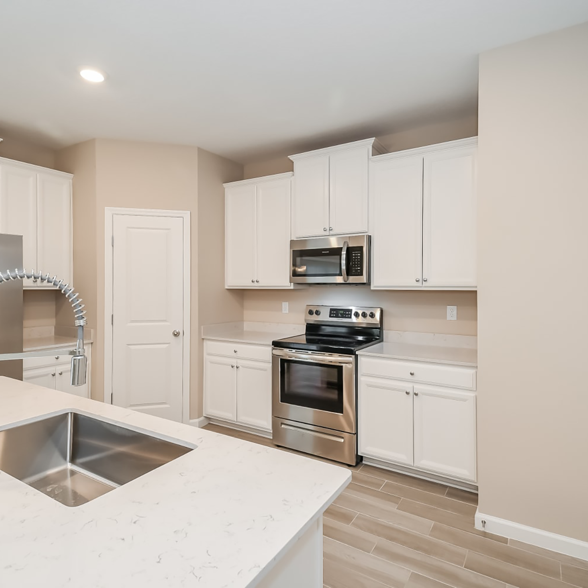 Highland Chase_Image Carousel_Kitchen3