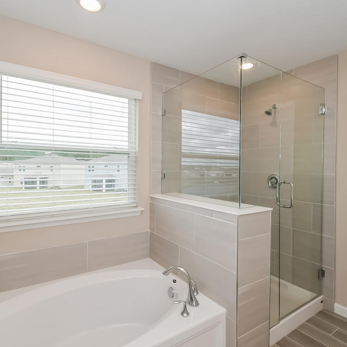 Highland Chase_Image Carousel_Primary Bathroom3