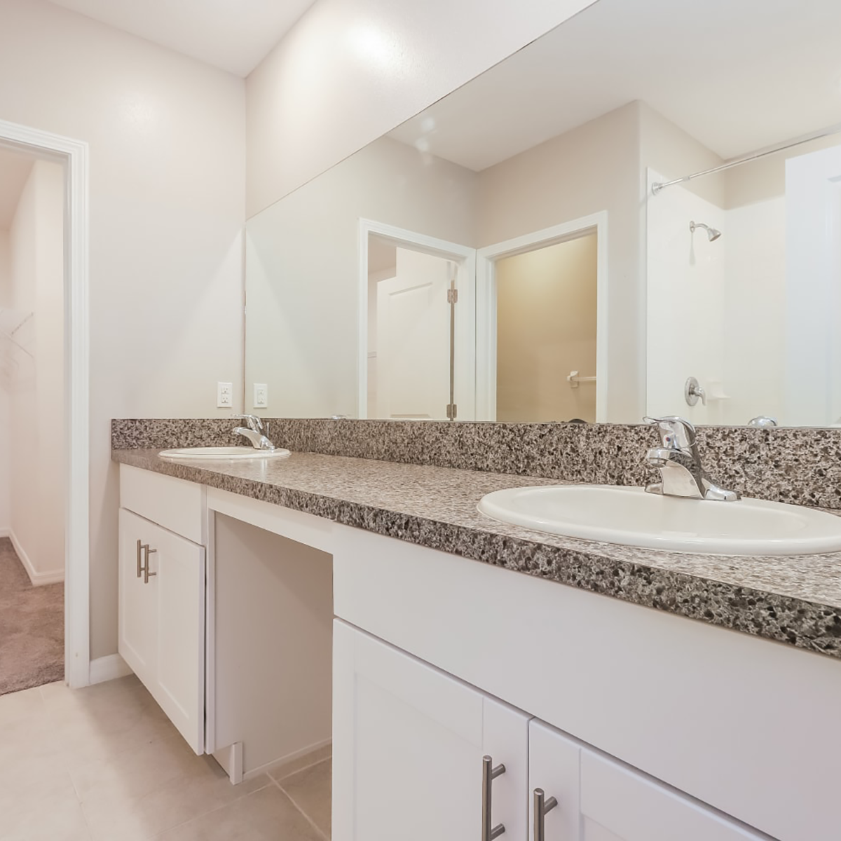 Hawthorne Meadows_Image Carousel_Bathroom2