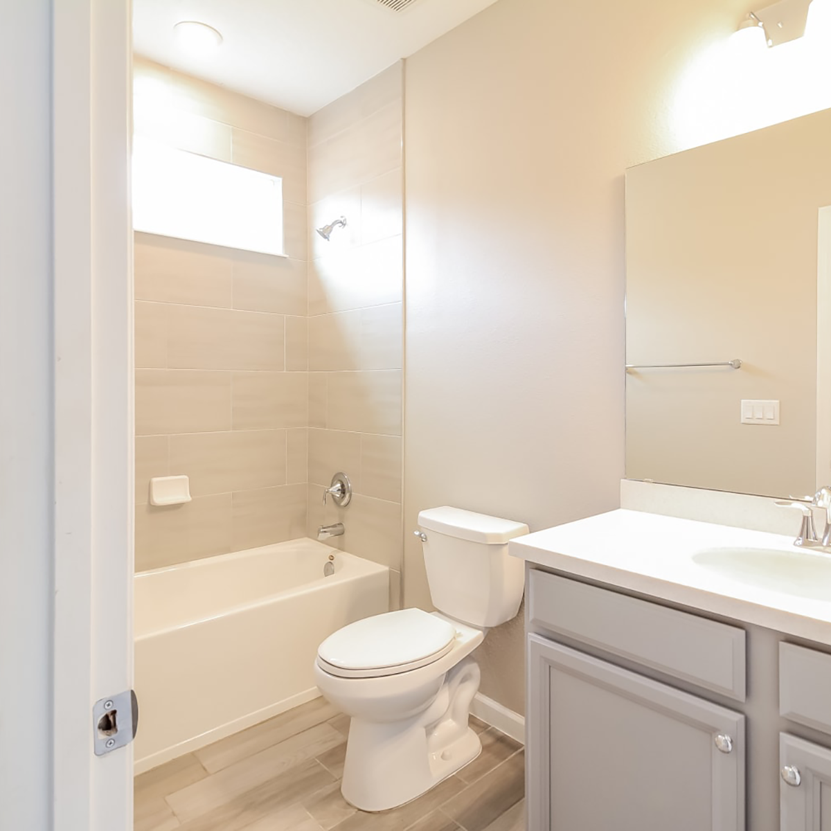 Oyster Creek - Image Carousel - Bathroom