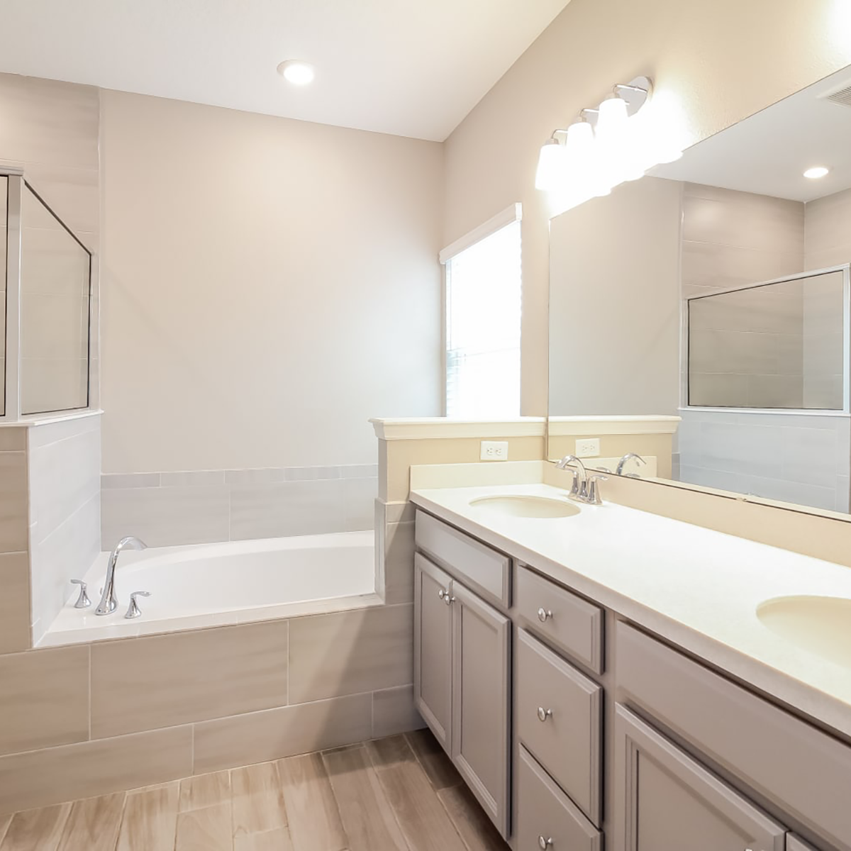 Oyster Creek - Image Carousel - Bathroom2