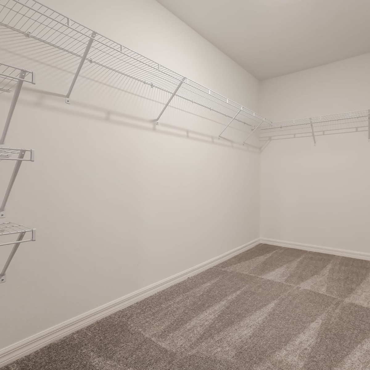 Walk-in closet