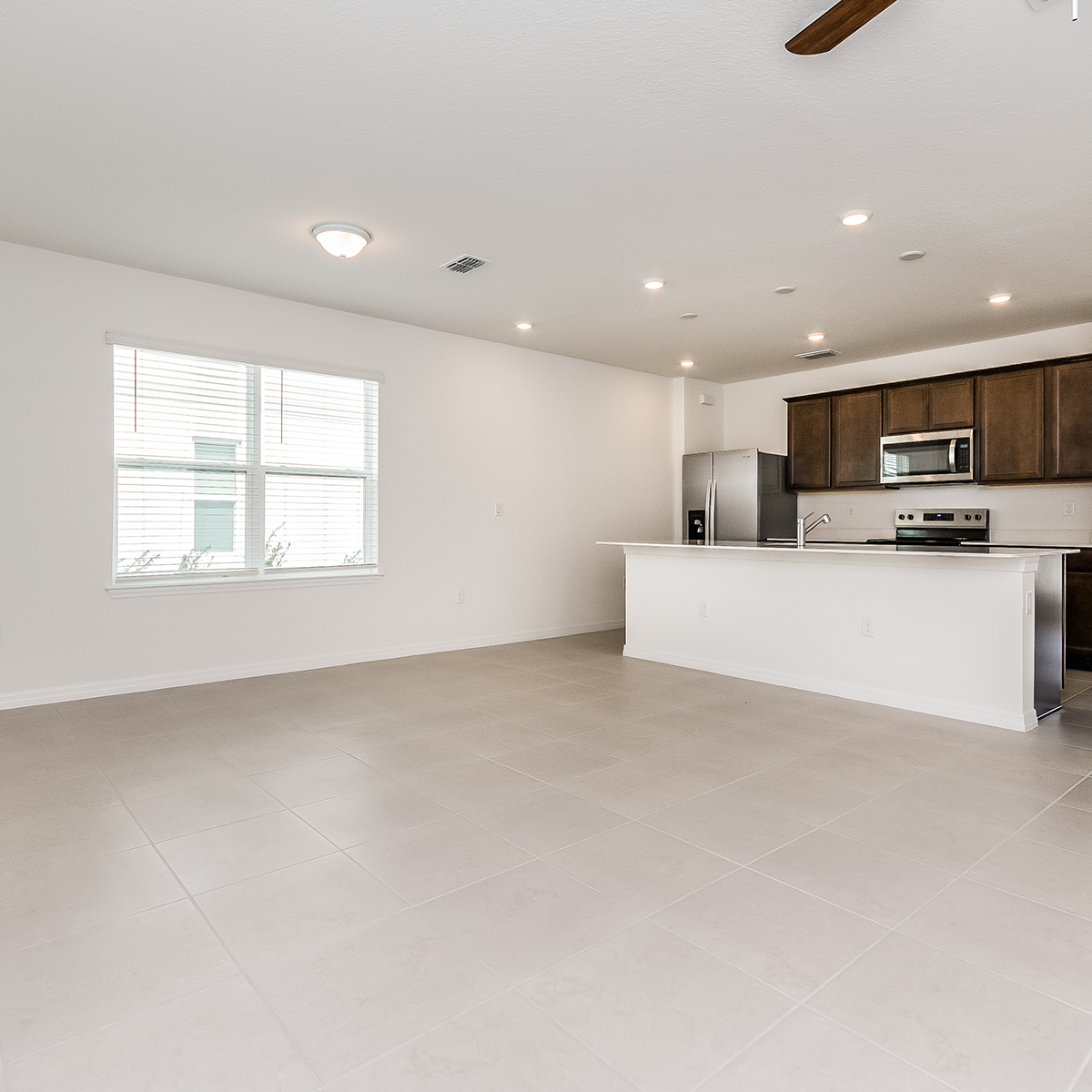005-photo-living-room-14324307