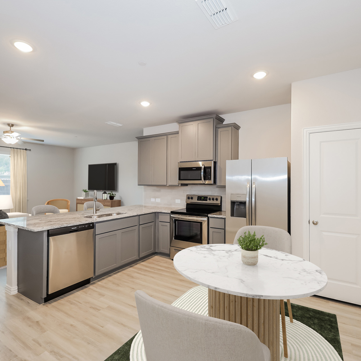 Bluebonnet Trail Townhomes_Photo Gallery_Kitchen