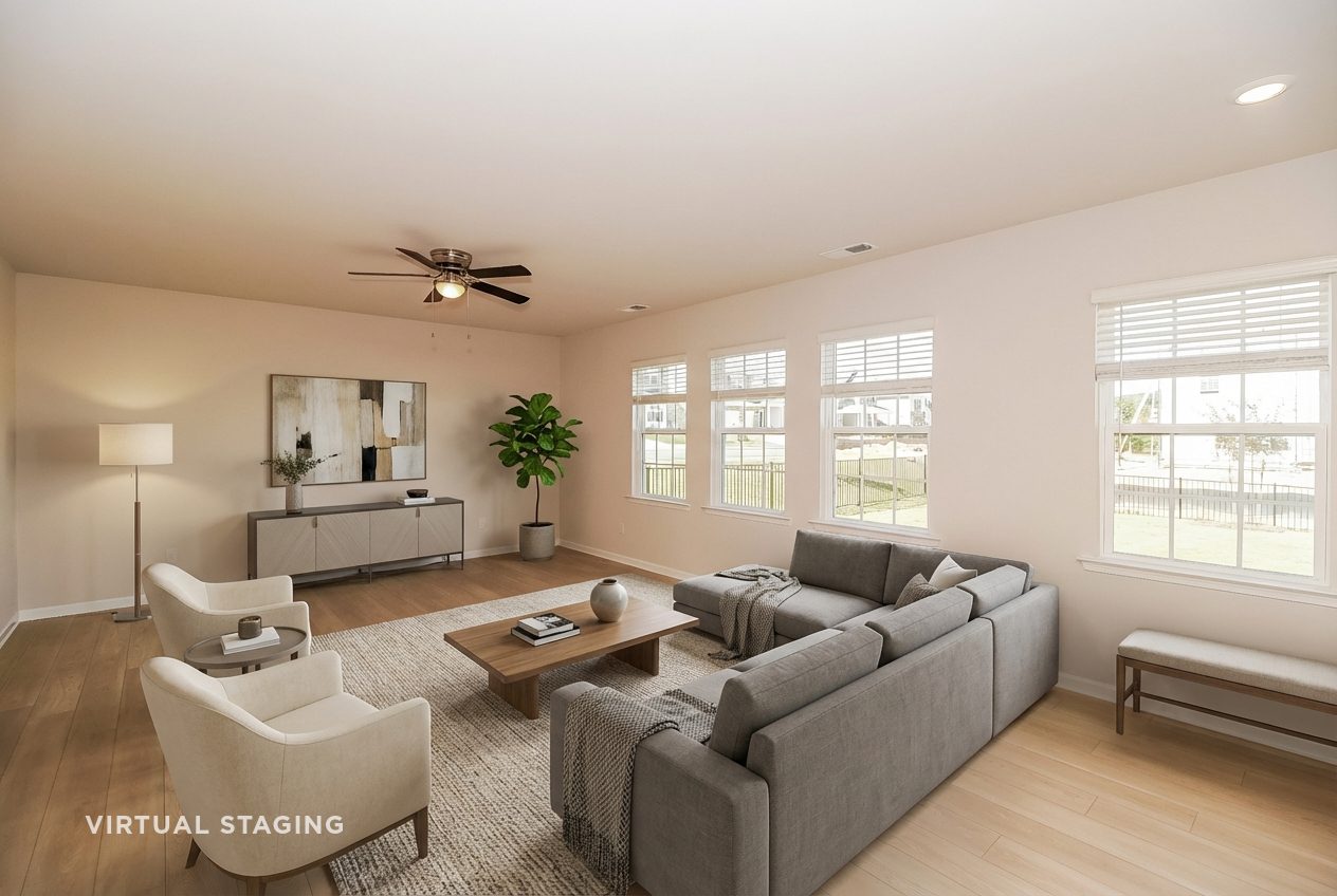 005-photo-living-room-14880621-staged (1)