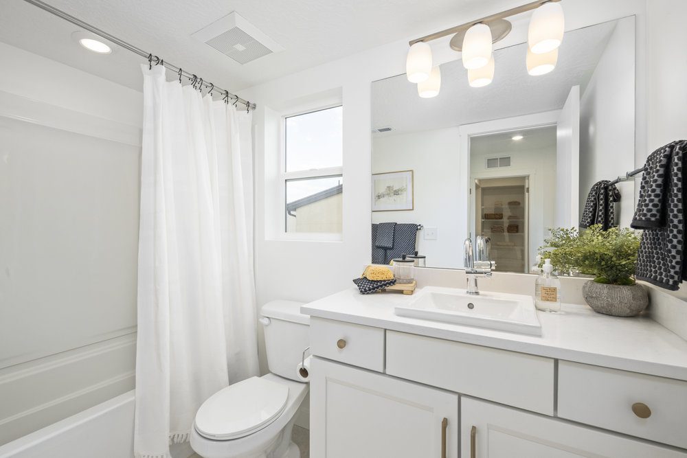 White and bright bathrooms